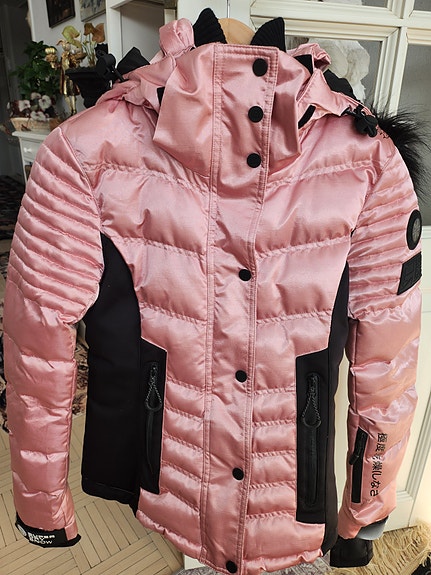 Superdry xs