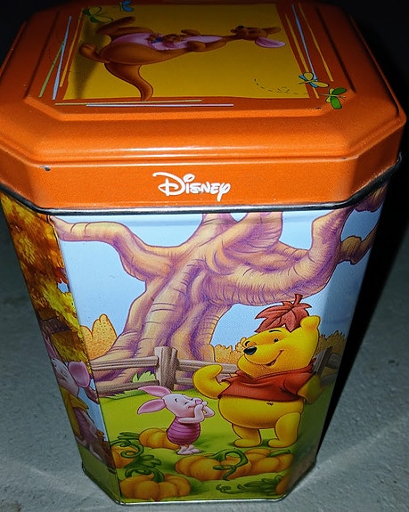 Disney Nalle Puh keräilypurkki