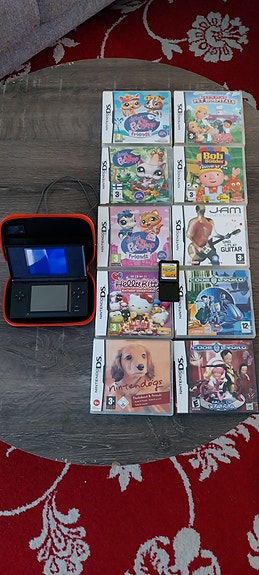 Nintendo DS ja 11 peliä