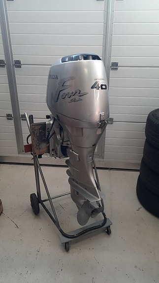 Product image 2 of 9