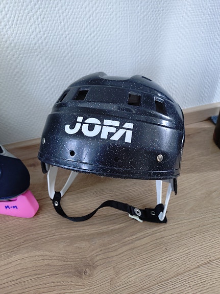 Jofa kypärä 49-56cm
