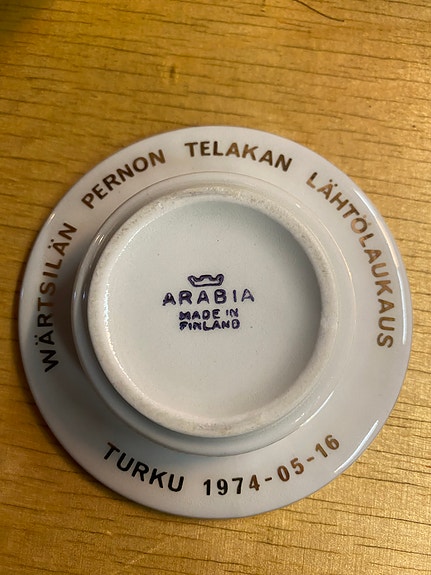 Arabia Wärtsilän Pernon telakan lähtölaukaus  Turku 1974-04-16
