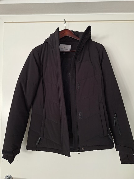 Cross sportswear talvitakki XS