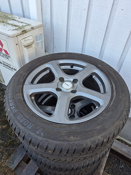 16" alumiinivanteet