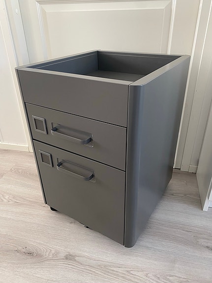 Ikea Idåsen -laatikosto