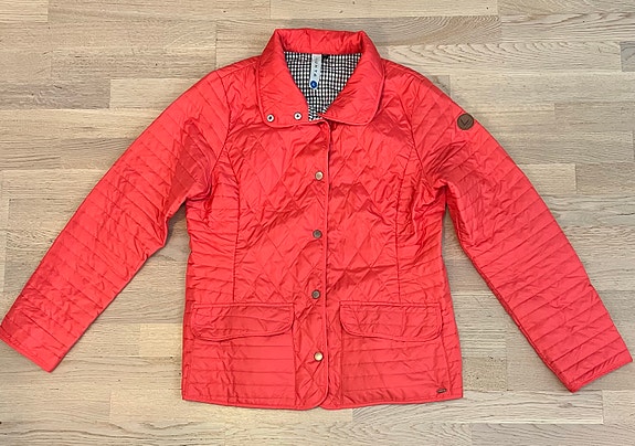 Luhta kevyt tikkitakki koko L -XL / 42