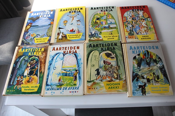 Aarteiden kirja osat 1,4,5,6,7,8,9,10