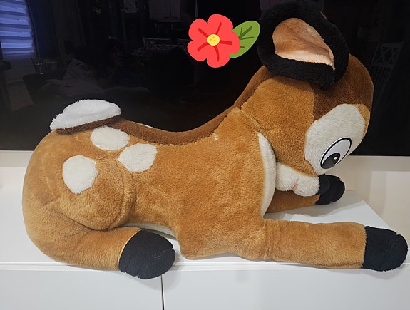 Iso pehmolelu peura (Bambi)