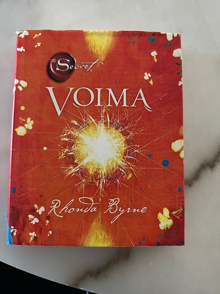 Rhonda Byrne Voima kirja suomi