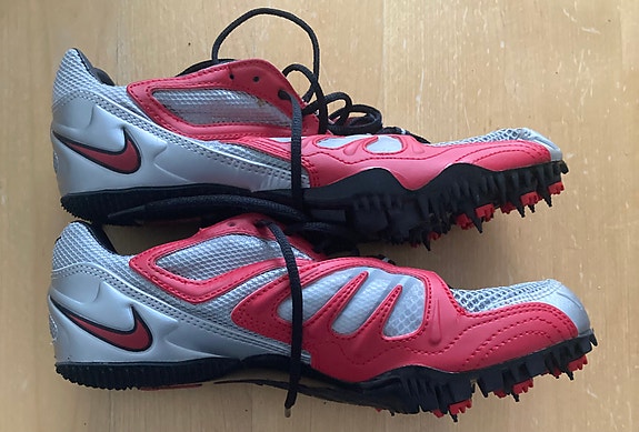 Nike Zoom Super Shift piikkarit koko 38,5