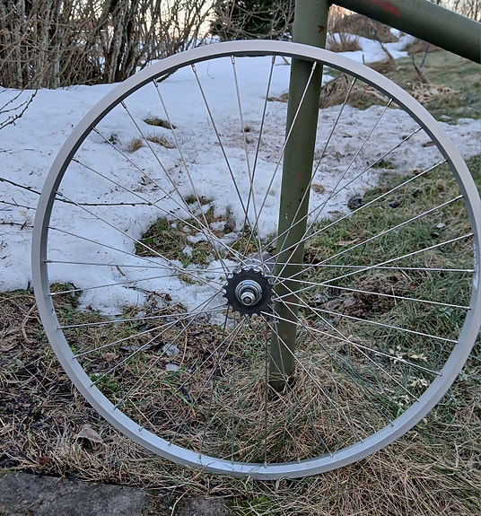 Velosteel 1-v kiekko 28" jalkajarrulla