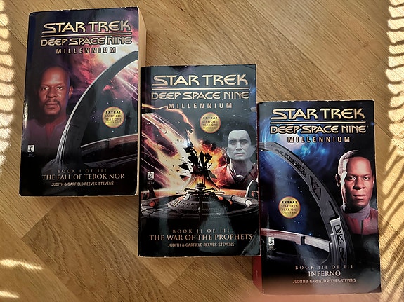 Star Trek Deep Space Nine Millennium -trilogia pokkarit