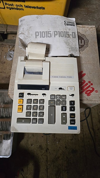 Canon Canola P1015 laskin paperirullalla