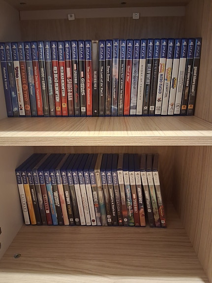 Playstation 4 pelit kokoelma