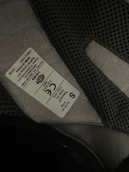 Product image 8 of 9