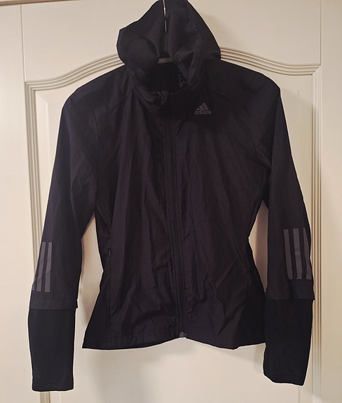Adidas juoksutakki XS