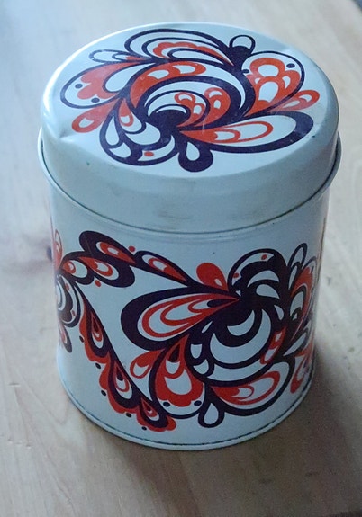 Laurids Lönborgin retro-peltipurkki