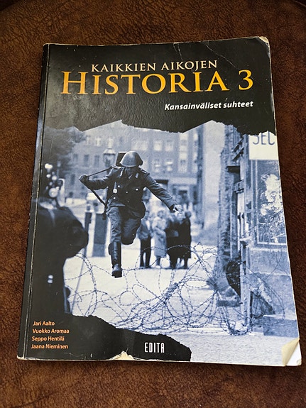 Kaikkien aikojen historia 3 oppikirja