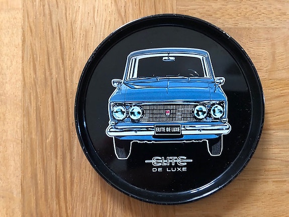 Moskvitsh Elite 1967 lasinalunen metallinen Vintage Mosse tuopinalunen