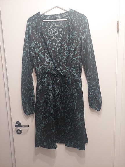 Vero Moda mekko