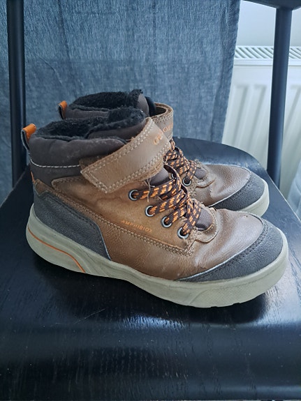 Geox välikausikengät 32