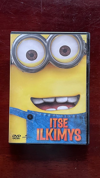 Itse ilkimys DVD-elokuva