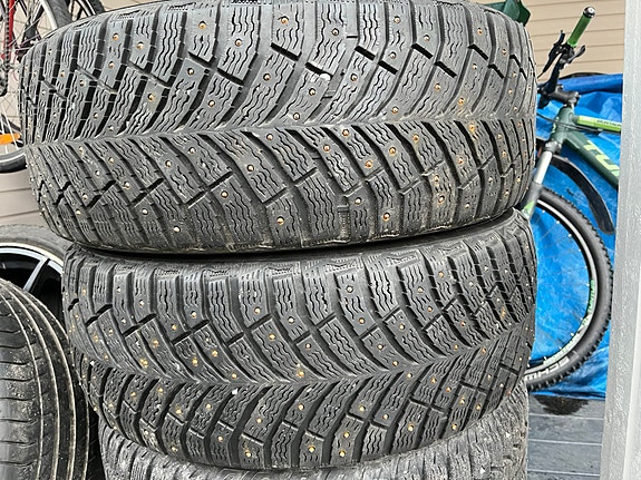 Michelin x-ice north 4