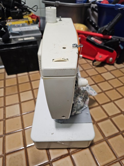 Product image 8 of 9