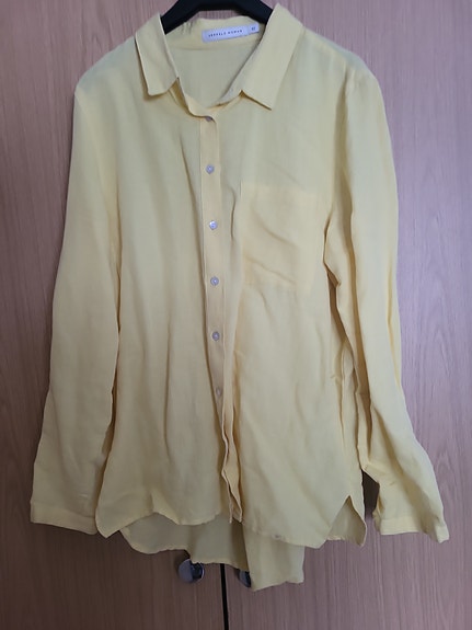 Keltainen paitapusero 40