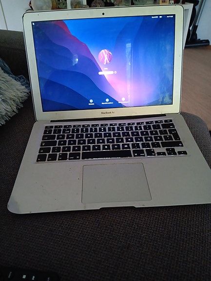 Apple MacBook AIR 14"