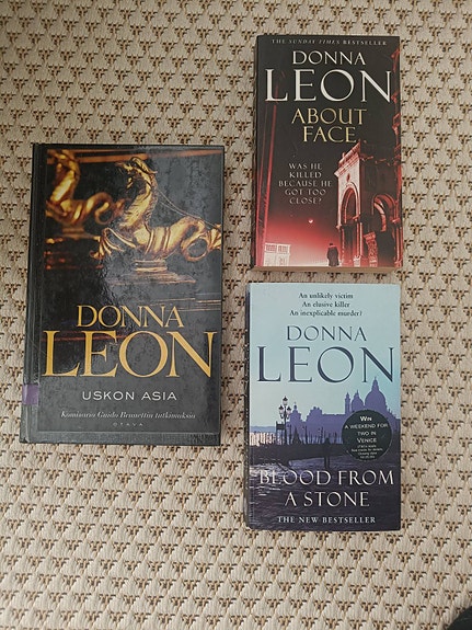 Donna Leon dekkareita