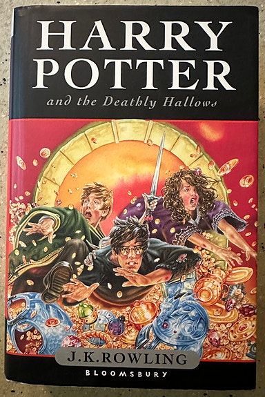 J.K. Rowling: Harry Potter and the deathly hallows