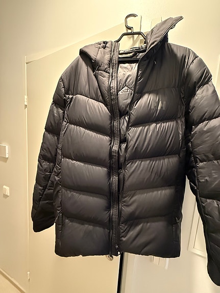 Helly Hansen untuvatakki