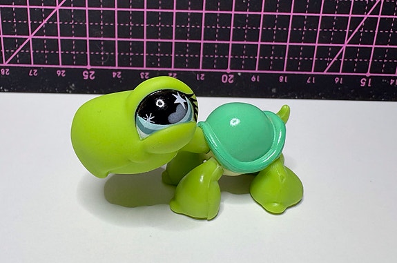Littlest Pet Shop 778 kilpikonna + tarvike