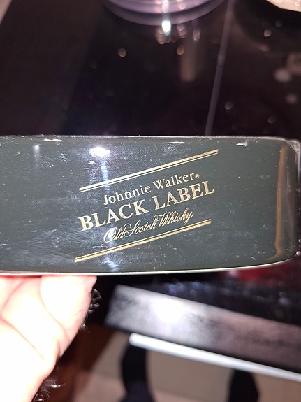 Johnnie Walker Black label tuhkis