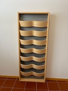 Design-lehtihylly