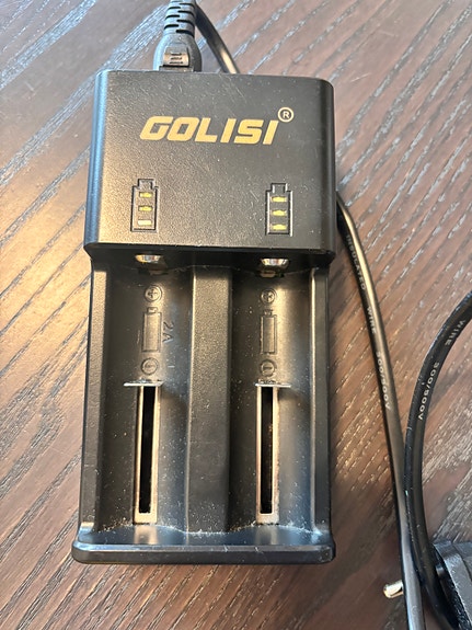 Golisi O2 akkulaturi paristojen laturi