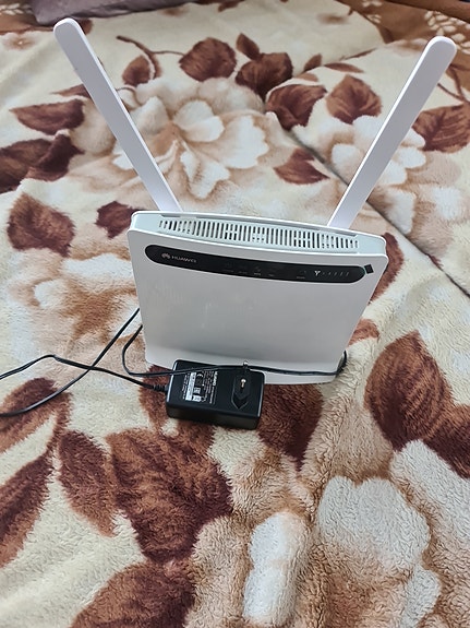 Huawei 4G LTE reititin