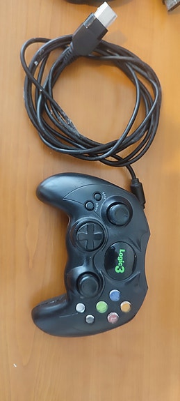 Logic3 XP702 Xbox gamepad musta johdollinen