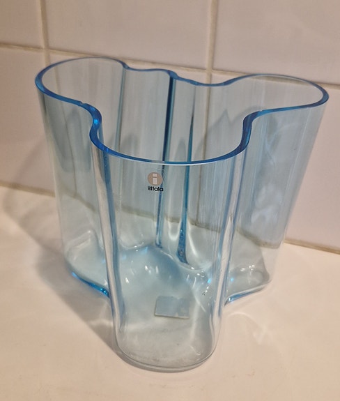 Aalto maljakko 160 mm, vaaleansininen
