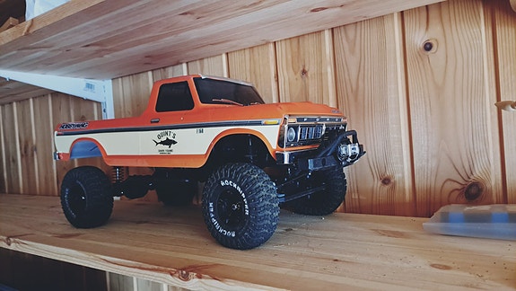 Carisma SCA-1E Ford F150 crawler RC-auto