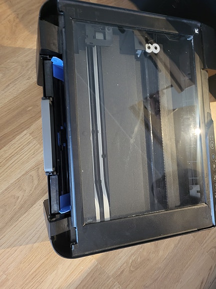 Myydään Epson printteri