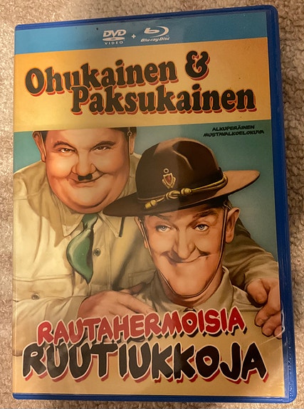 Ohukainen & Paksukainen - Rautahermoisia Ruutiukkoja ( Blu-ray + DVD )