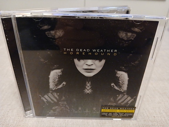The Dead Weather "Horehound" cd-levy (bändissä m.m. Jack White)