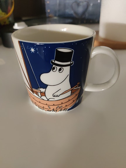 Muumipappa purjehtii Muumimuki