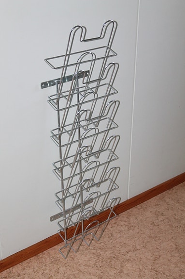 Lehtiteline seinälle esiteteline seinähylly 86cm kromi metallinen säilytys