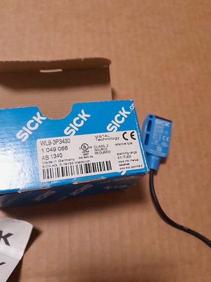 Sick 1049066