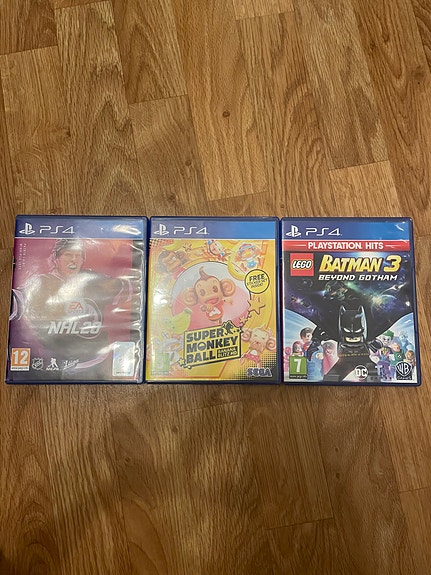 Playstation 4 pelejä