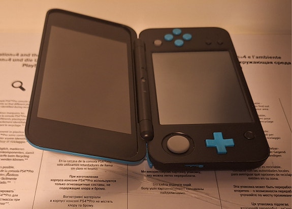 Nintendo New 2DS XL