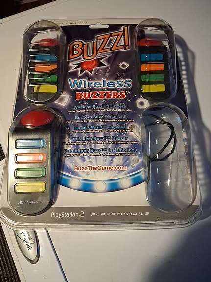 Buzz PS2 langalliset ohjaimet
